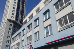 Екатеринбург, ул. Стрелочников, 2 (Вокзальный) - фото квартиры