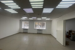 Екатеринбург, ул. 8 Марта, 128 (Центр) - фото торговой площади