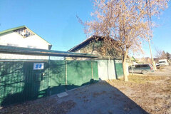 п. Большой Исток, ул. Трудовая, 11 (городской округ Сысертский) - фото дома