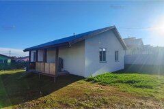 п. Прохладный, ул. Фианитовая, 8 (городской округ Белоярский) - фото коттеджа