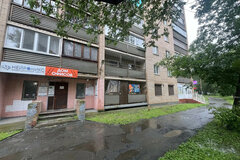 Екатеринбург, ул. Куйбышева, 84/2 (Шарташский рынок) - фото торгового помещения