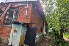 п. Становая, ул. Луговая, 1 (городской округ Березовский) - фото дома