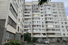 Екатеринбург, ул. Красных командиров, 32 (Эльмаш) - фото квартиры