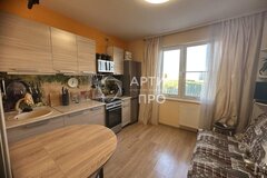 Екатеринбург, ул. улица Анатолия Мехренцева, 9 (УНЦ) - фото квартиры